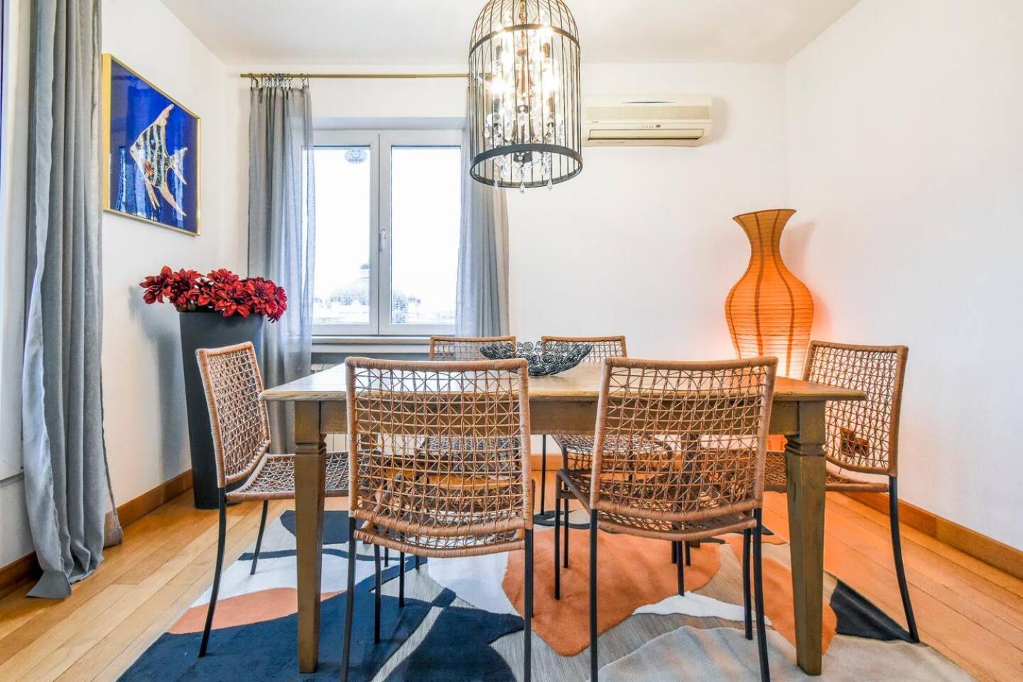 Apartment Fully Equipped Vitoshka Area Spacious Metro